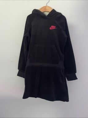 Nike girls Black Hoodie Dress with Pink Swoosh size:4-5